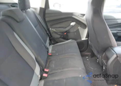 2015 Ford Escape S из США, поврежденный, VIN 1FMCU0F75FUB57137